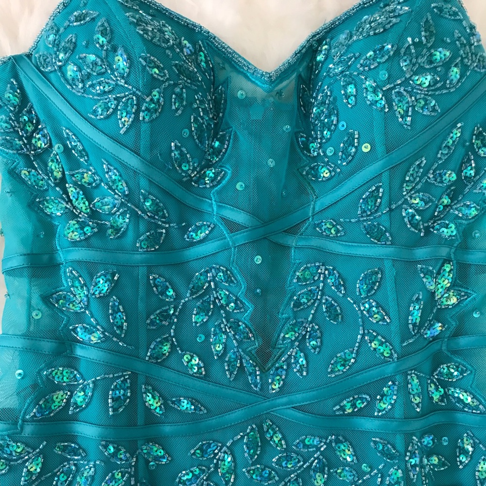 Teal Prom Dress. Size XL. - Picture 3 of 9